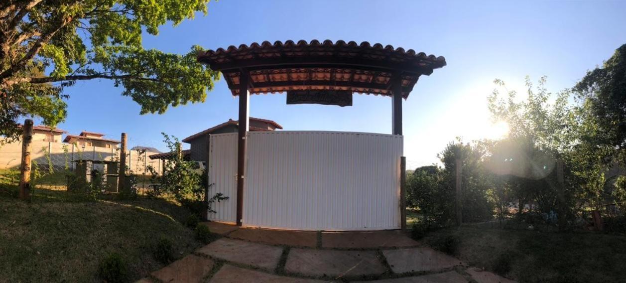 Casa próxima a Escarpas do Lago Capitólio Exterior foto